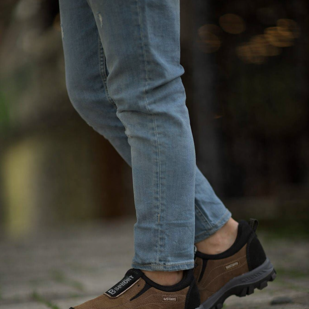 Men's Rugged Slip-On Outdoor Shoes