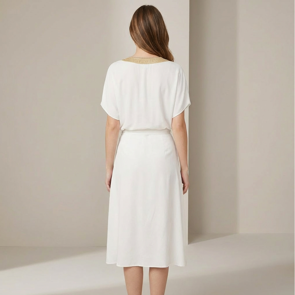 Women’s Sustainable V-Neck Dress – Elegant Eco-Friendly Day Dress