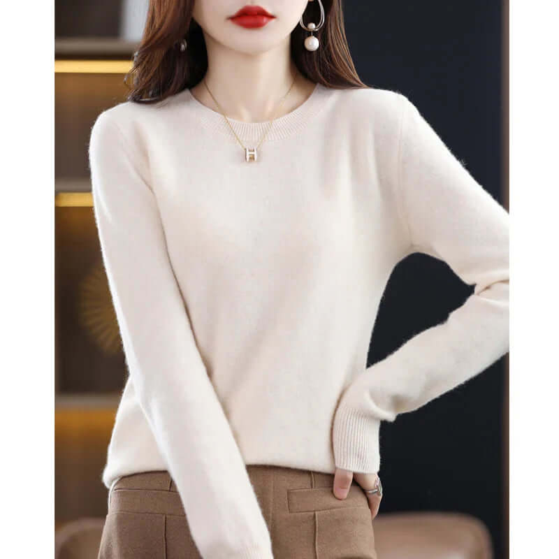 Women’s Soft Knit Jumper – Classic Everyday Layer