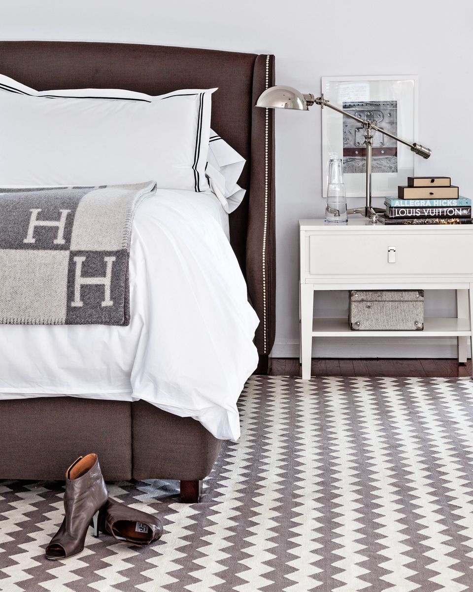 Soft Checked Throw Blanket with Cashmere-Style Finish