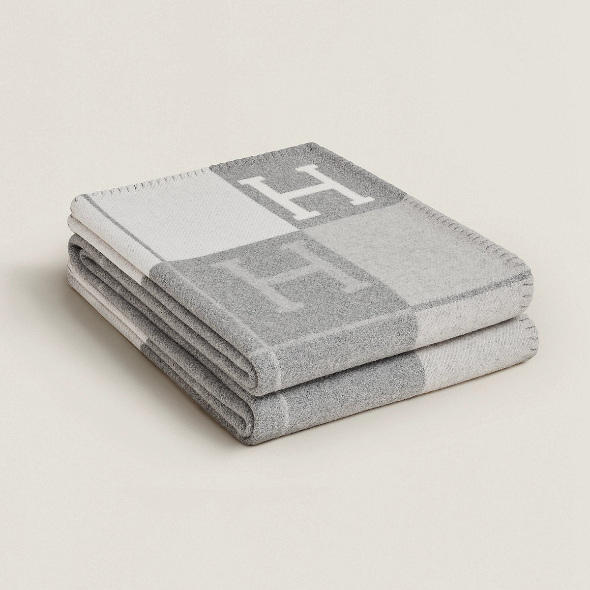 Soft Checked Throw Blanket with Cashmere-Style Finish