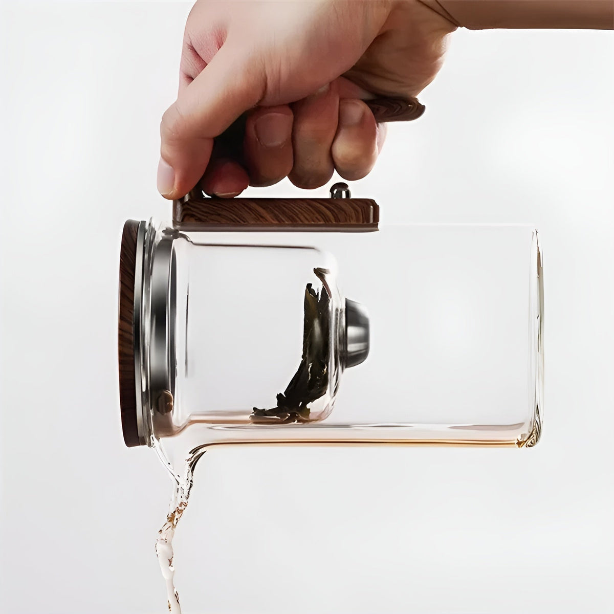 Glass Teapot with Wooden Handle – Tea Brewing & Serving