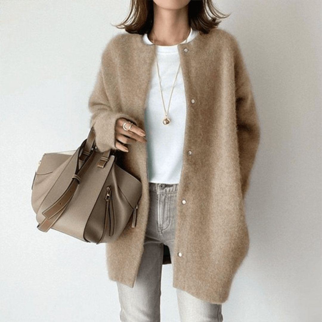 Women’s Lightweight Knit Cardigan – Relaxed Layer