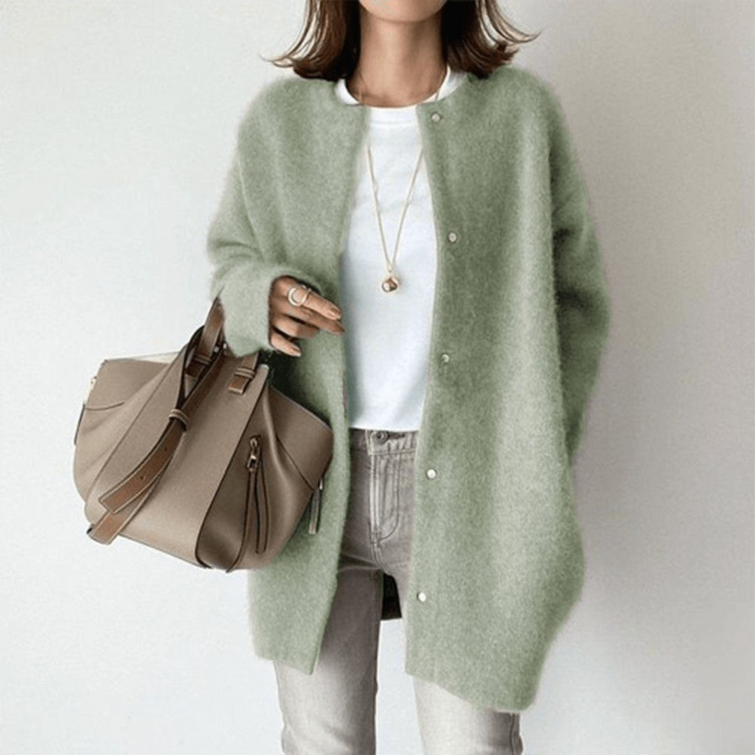 Women’s Lightweight Knit Cardigan – Relaxed Layer