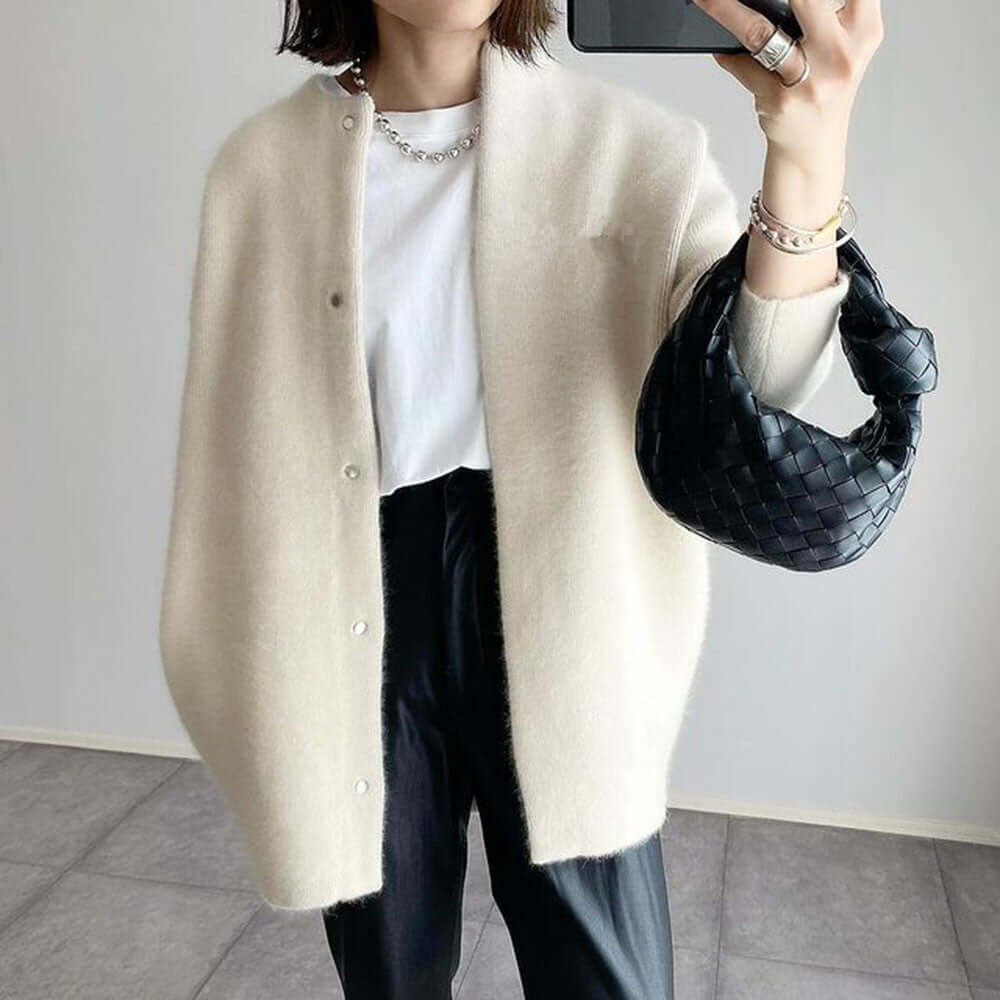 Women’s Lightweight Knit Cardigan – Relaxed Layer
