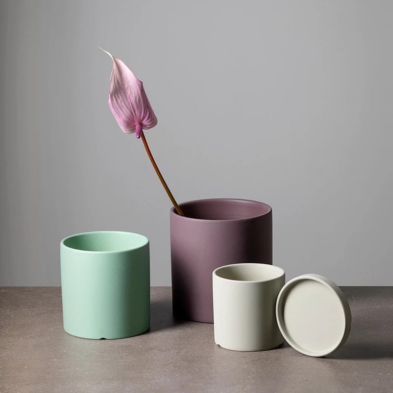 Ceramic Plant Pot with Saucer and Drainage Hole