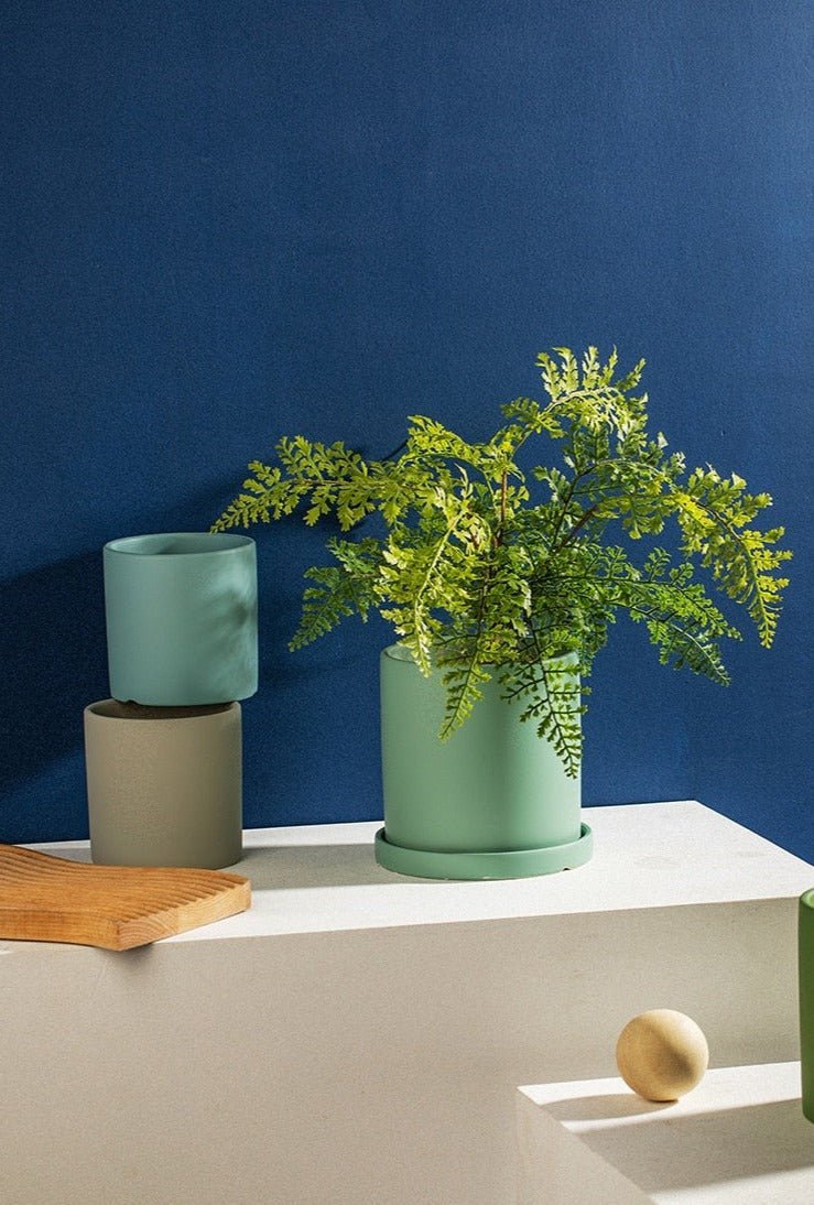 Ceramic Plant Pot with Saucer and Drainage Hole