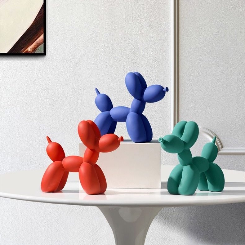 Resin Balloon Dog Sculpture