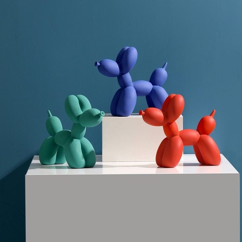 Resin Balloon Dog Sculpture