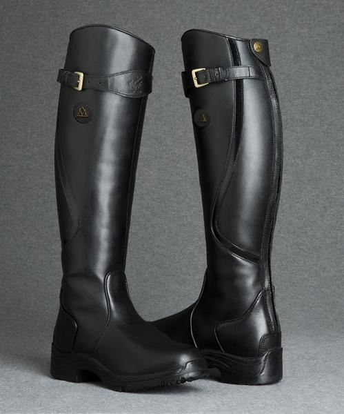 Women’s Lace-Up Outdoor Boots – Cushioned Everyday Style